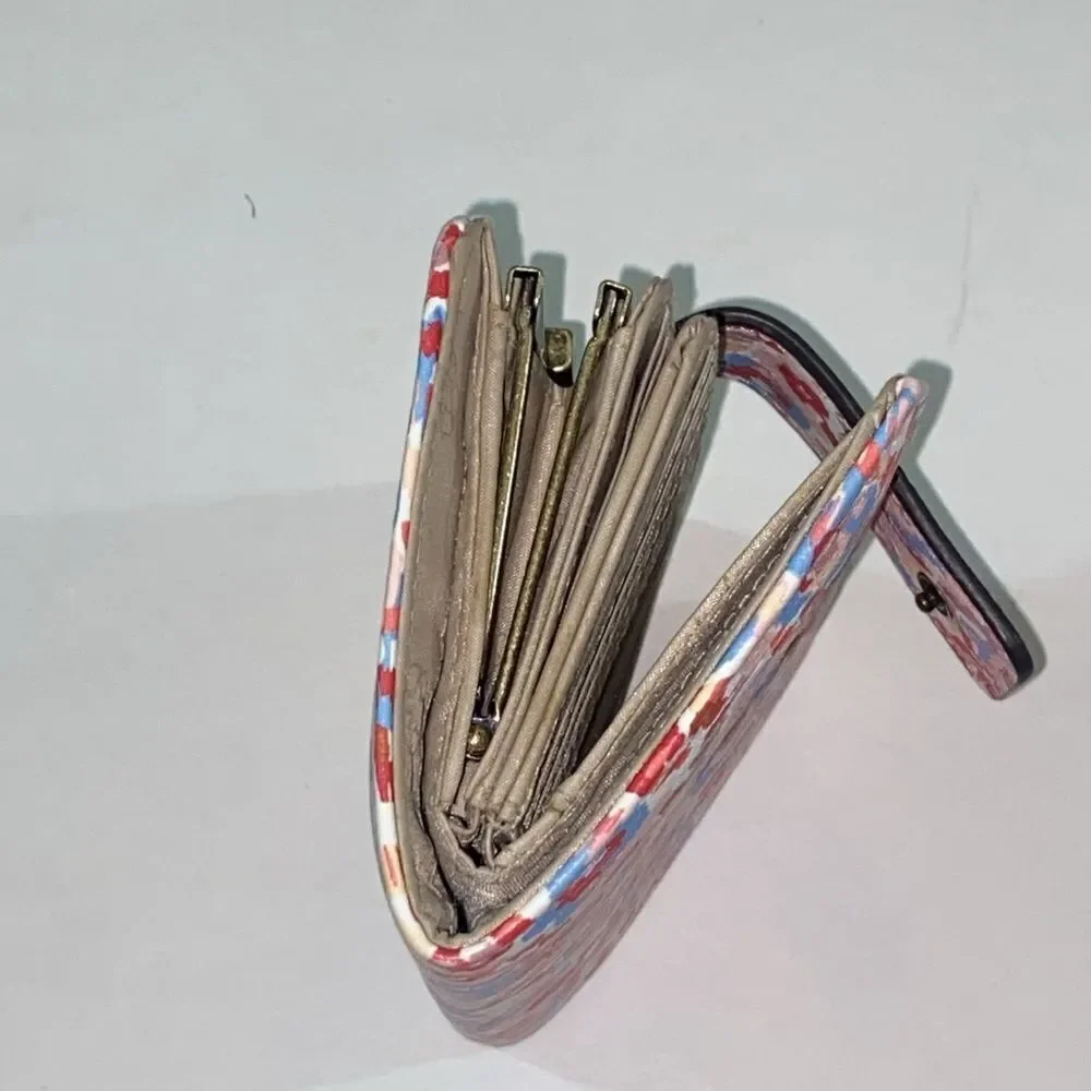 Multicolor Patterned Wallet